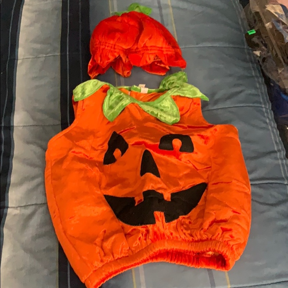 Pumpkin costume